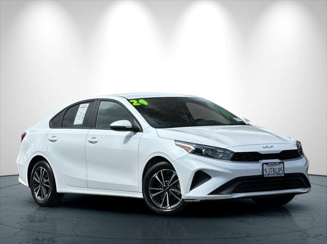 2024 Kia Forte LXS
