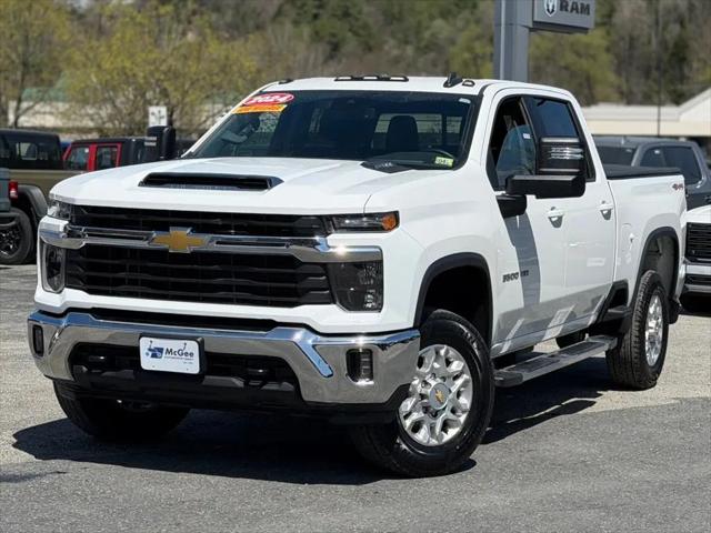 2024 Chevrolet Silverado 3500HD 4WD Crew Cab Standard Bed LT for sale in Barre, VT