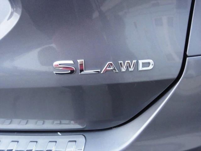 2015 Nissan Rogue SL