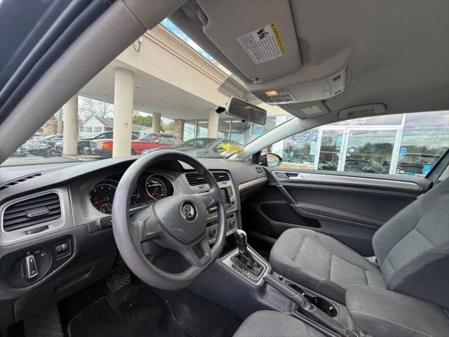 2015 Volkswagen Golf TSI S 2-Door