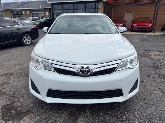2014 Toyota Camry LE for sale in Waukegan, IL