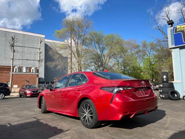 2021 Toyota Camry SE