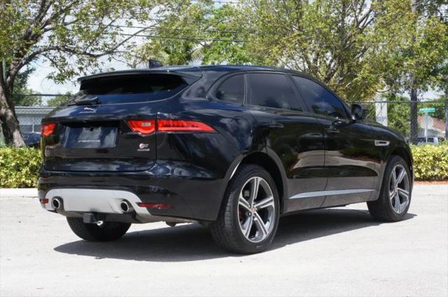 2017 Jaguar F-PACE S