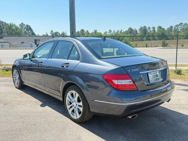 2013 Mercedes-Benz C-CLASS C 300 Luxury 4MATIC