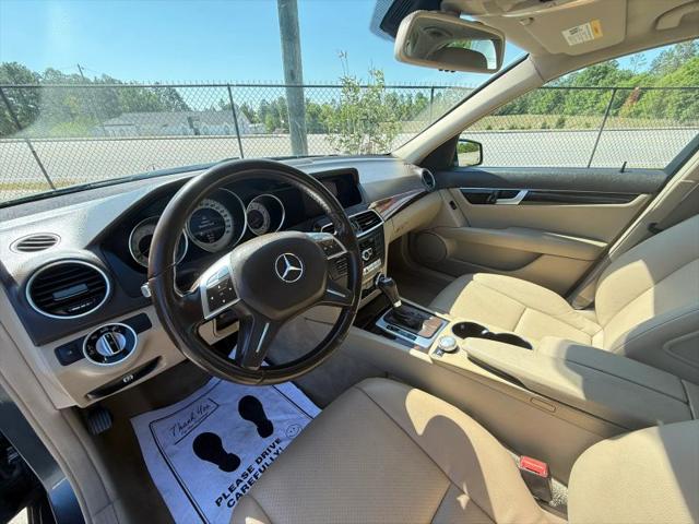 2013 Mercedes-Benz C-CLASS C 300 Luxury 4MATIC