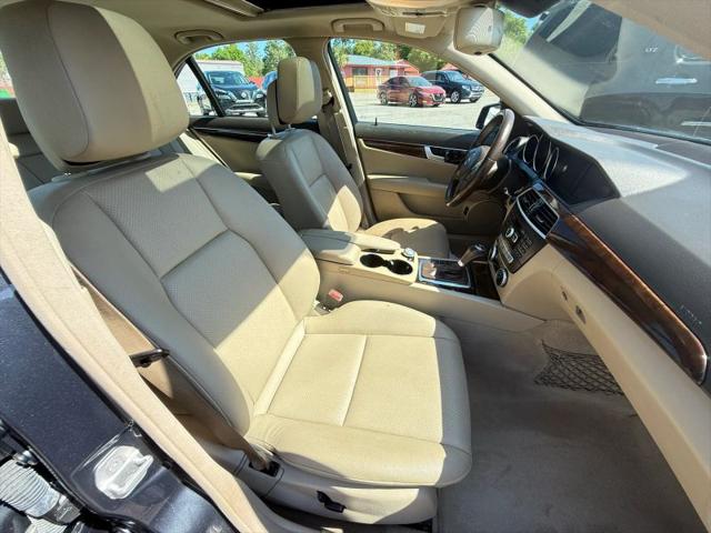 2013 Mercedes-Benz C-CLASS C 300 Luxury 4MATIC