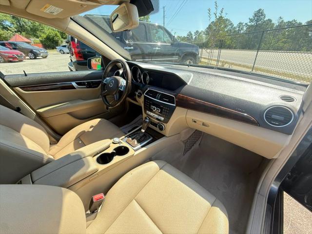 2013 Mercedes-Benz C-CLASS C 300 Luxury 4MATIC