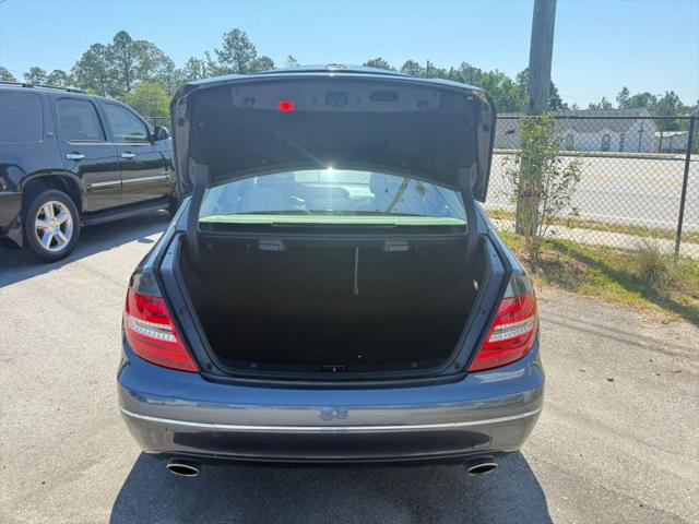 2013 Mercedes-Benz C-CLASS C 300 Luxury 4MATIC