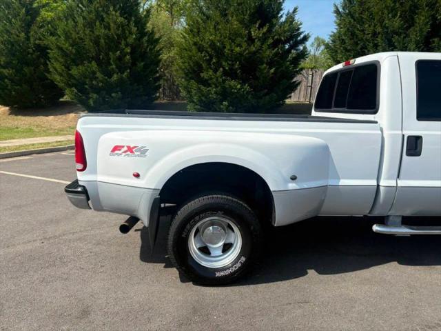 2003 Ford F-350 Lariat