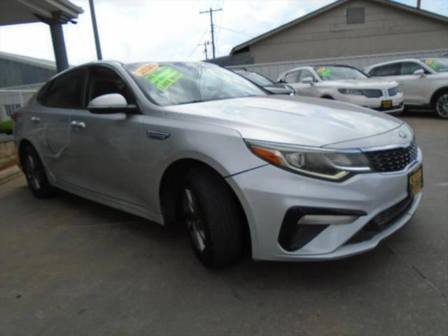 2020 Kia Optima LX