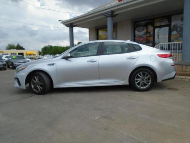 2020 Kia Optima LX