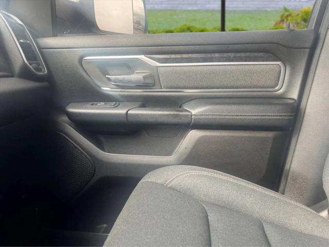 2019 Ram 1500 Big Horn/Lone Star Crew Cab 4x4 5'7" Box