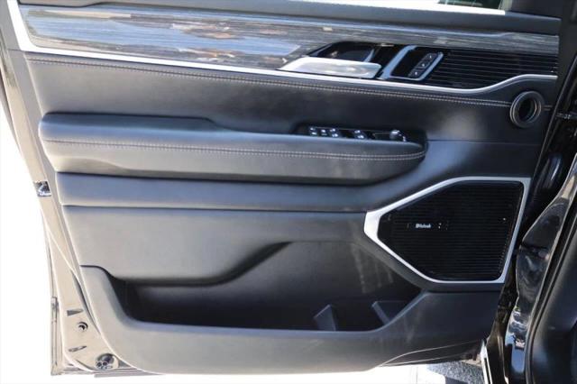 2022 Jeep Wagoneer Series III 4x4