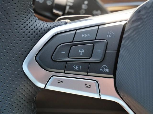 2026 Volkswagen Tiguan SEL R-Line Turbo