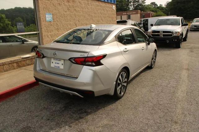 2020 Nissan Versa SR Xtronic CVT