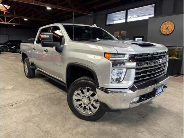 2022 Chevrolet Silverado 2500HD 4WD Crew Cab Standard Bed LTZ