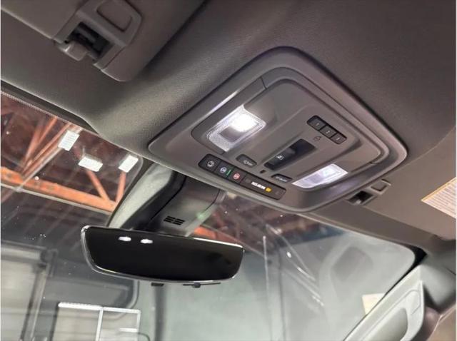 2022 Chevrolet Silverado 2500HD 4WD Crew Cab Standard Bed LTZ