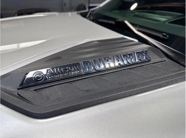 2022 Chevrolet Silverado 2500HD 4WD Crew Cab Standard Bed LTZ