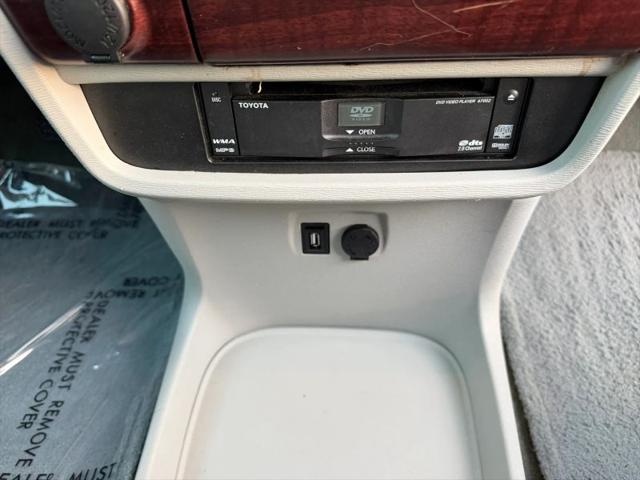 2011 Toyota Sienna XLE V6