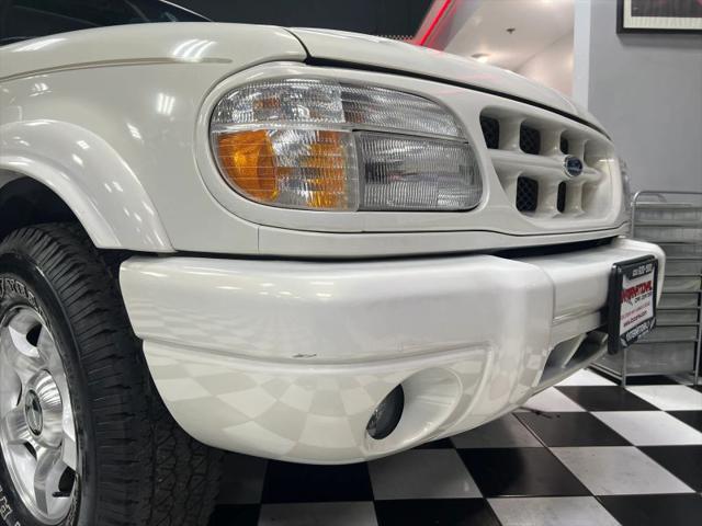 1999 Ford Explorer Base