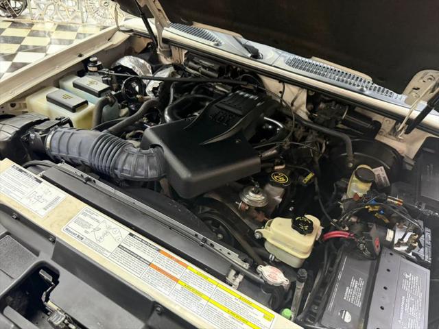 1999 Ford Explorer Base