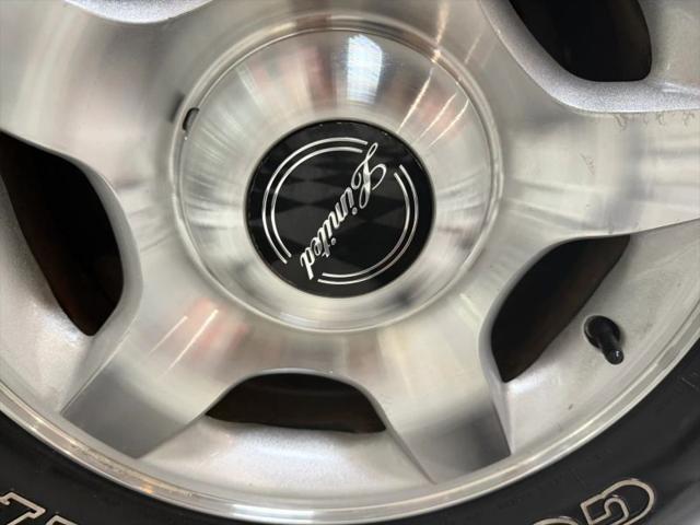 1999 Ford Explorer Base