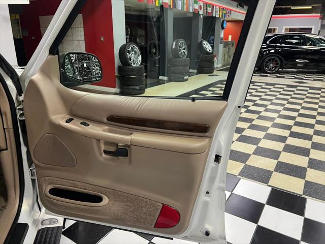 1999 Ford Explorer Base