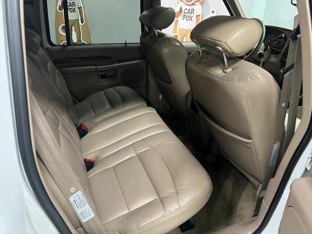 1999 Ford Explorer Base