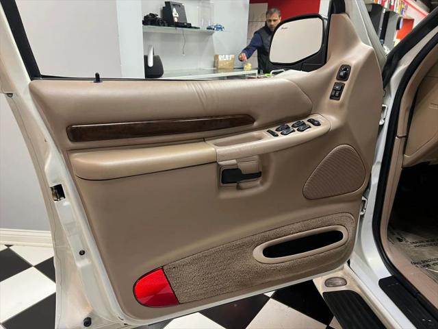 1999 Ford Explorer Base