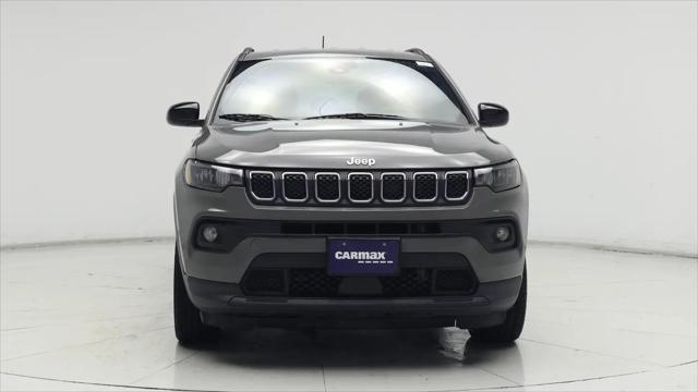 2023 Jeep Compass Latitude Lux FWD