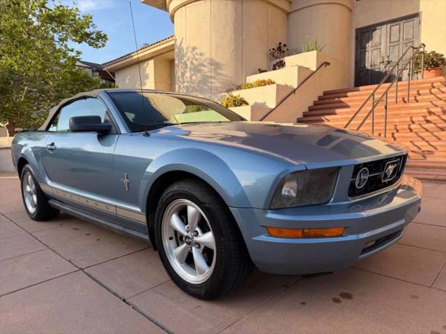 2007 Ford Mustang V6 Deluxe