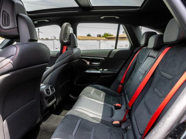 2025 Mercedes-Benz GLC 4MATIC