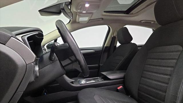 2020 Ford Fusion SE