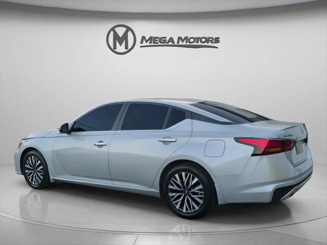 2024 Nissan Altima SV FWD