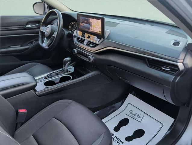 2024 Nissan Altima SV FWD