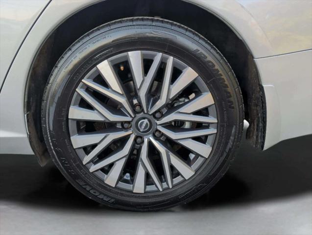 2024 Nissan Altima SV FWD