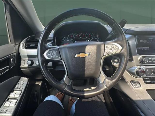 2020 Chevrolet Suburban 4WD LT