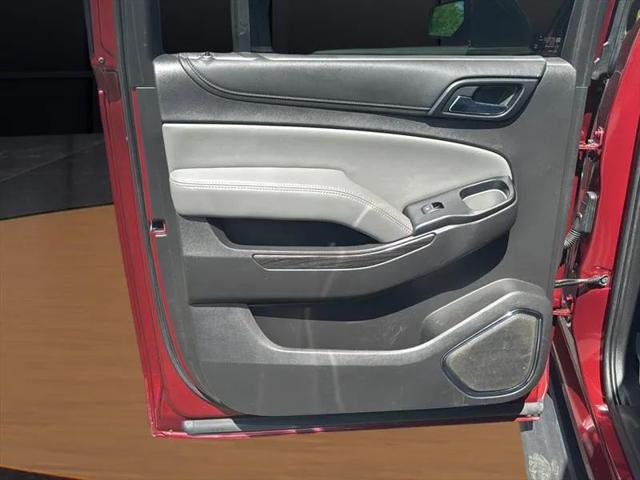 2020 Chevrolet Suburban 4WD LT