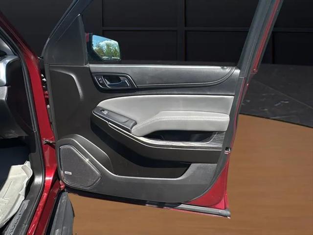 2020 Chevrolet Suburban 4WD LT