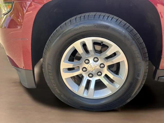 2020 Chevrolet Suburban 4WD LT