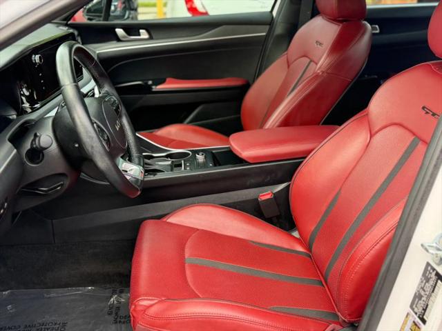 2022 Kia K5 GT-Line