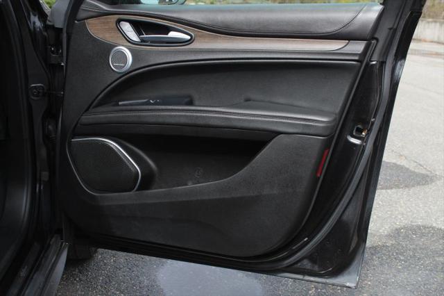 2019 Alfa Romeo Stelvio Ti Lusso AWD