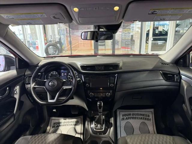 2020 Nissan Rogue SV FWD