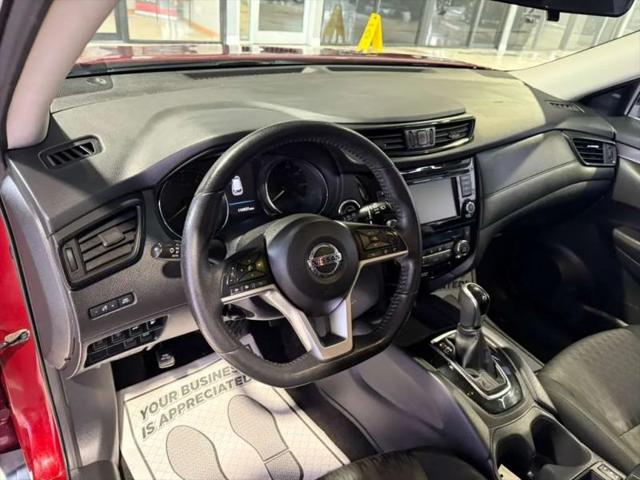 2020 Nissan Rogue SV FWD