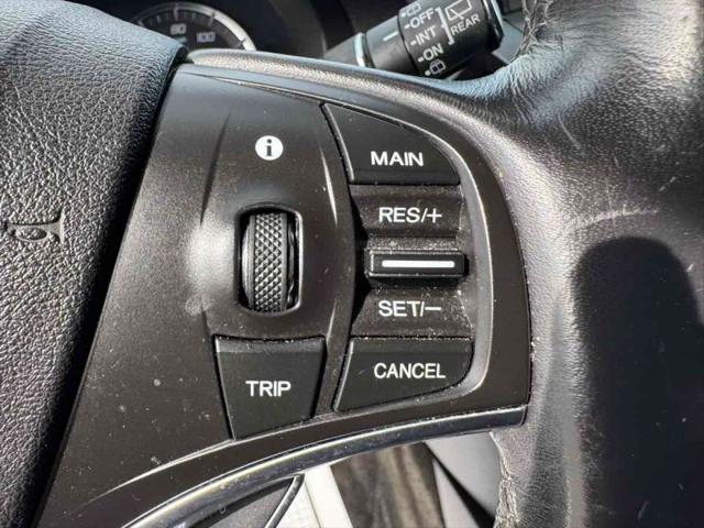 2017 Acura MDX w/Technology Package