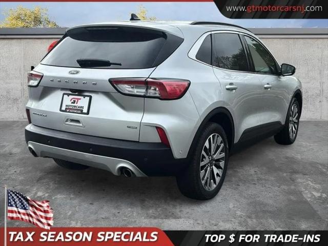 2020 Ford Escape Titanium Hybrid