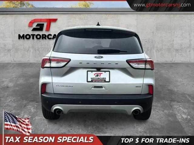 2020 Ford Escape Titanium Hybrid
