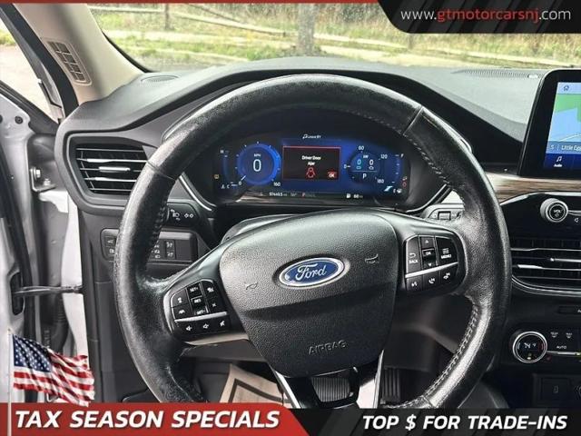 2020 Ford Escape Titanium Hybrid