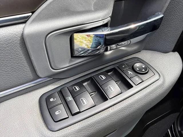 2019 Ram 1500 Classic Big Horn Crew Cab 4x4 6'4" Box
