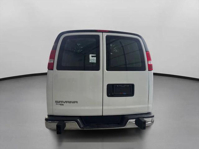 2022 GMC Savana Cargo RWD 2500 Regular Wheelbase Work Van
